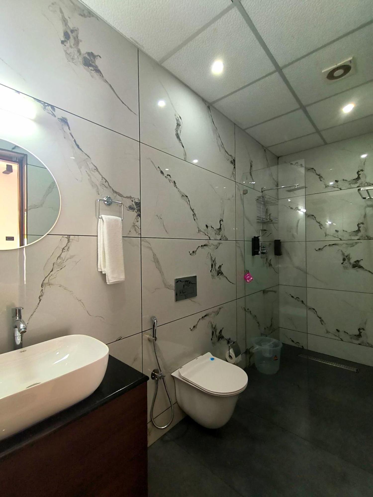 ורקלה Wavealokam Beach Retreat מראה חיצוני תמונה