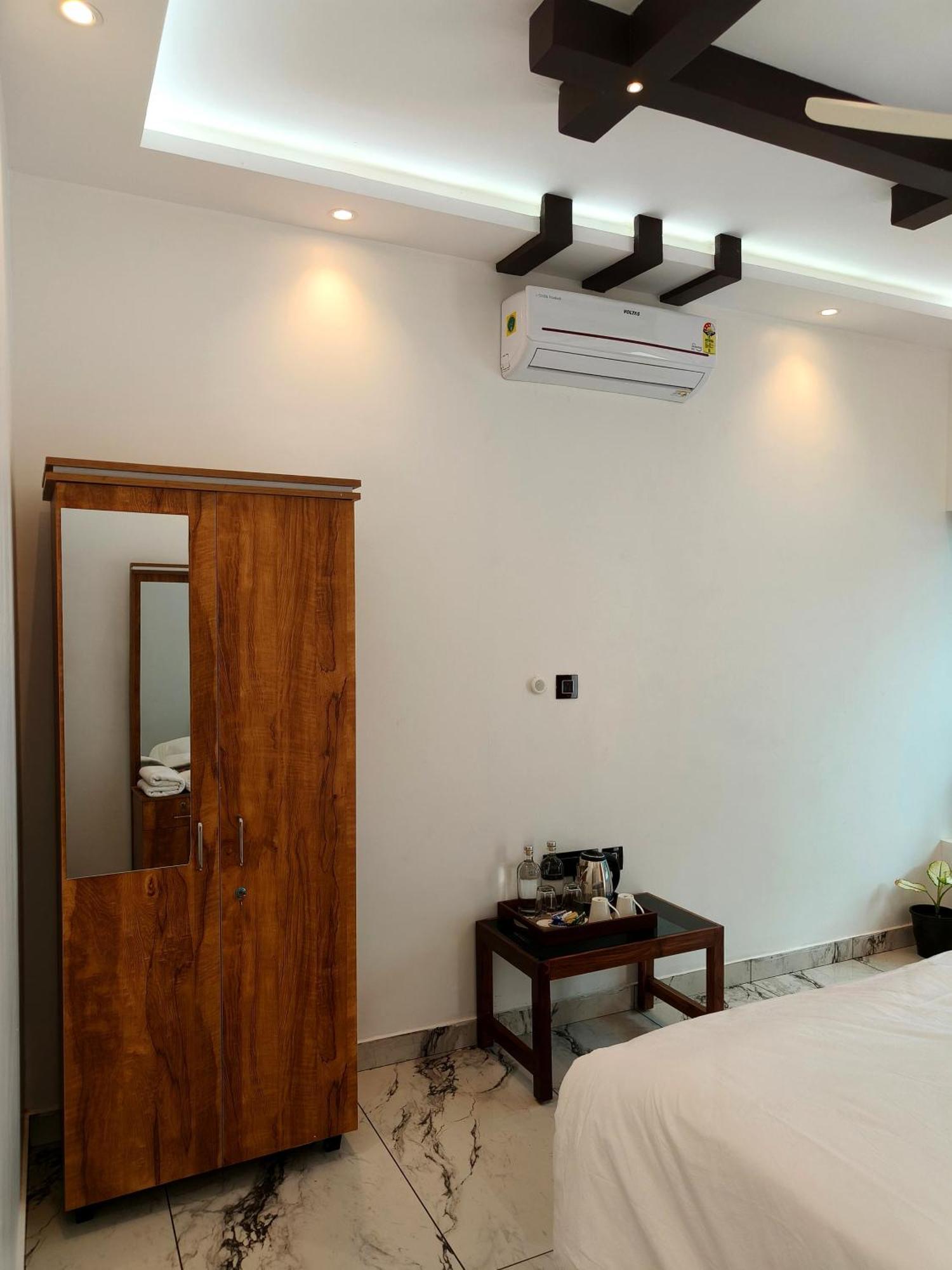 ורקלה Wavealokam Beach Retreat מראה חיצוני תמונה